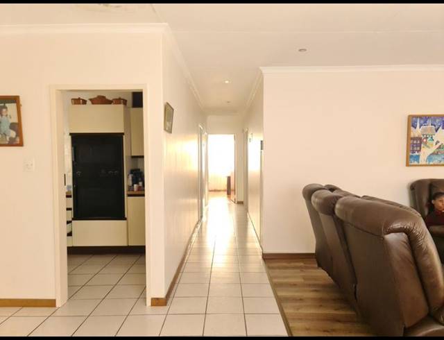 3 BEDROOM HOUSE FOR SALE IN SASOLBURG